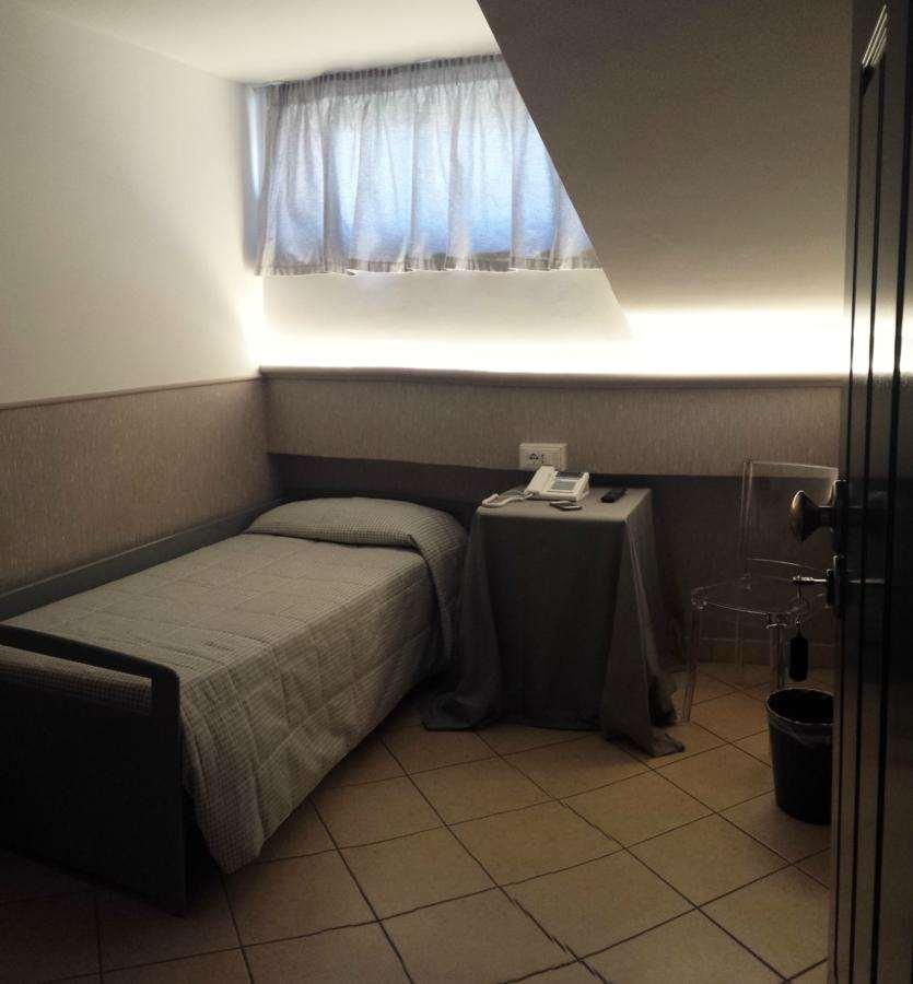 Hotel Villa Giulia Ciampino Camera foto