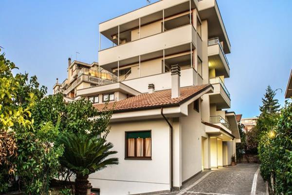 Hotel Villa Giulia Ciampino Esterno foto