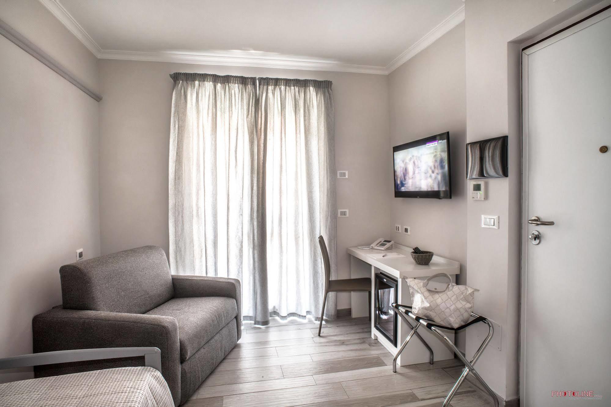 Hotel Villa Giulia Ciampino Esterno foto