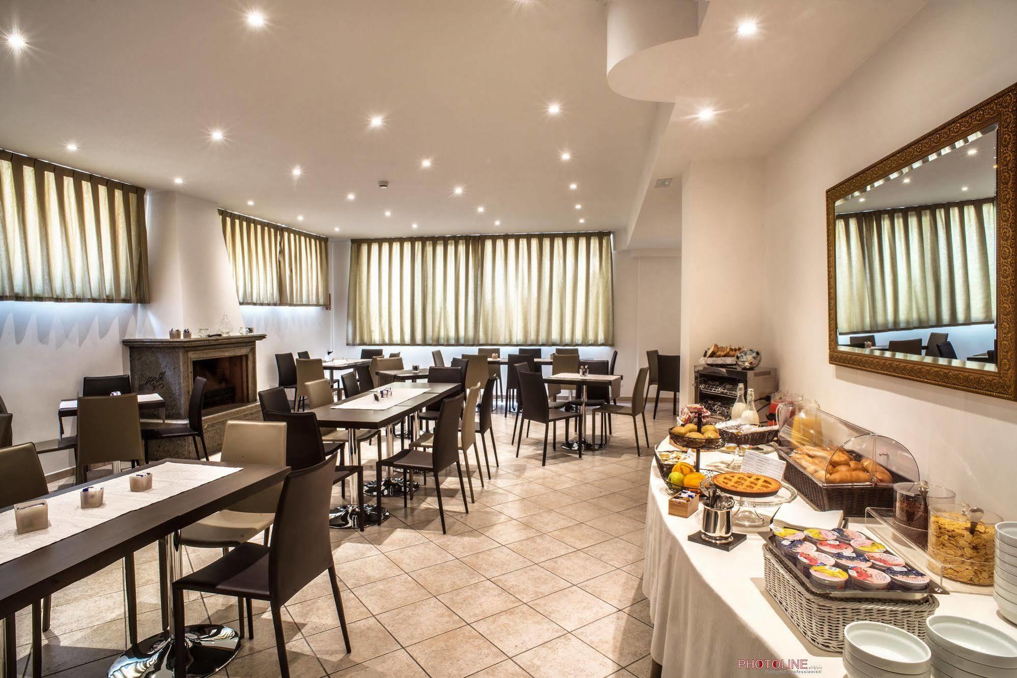 Hotel Villa Giulia Ciampino Esterno foto